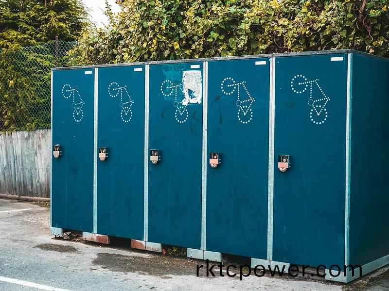 pexels-lisa-fotios-2949748